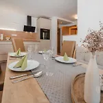 Haus Ortsblick 3*