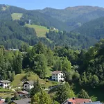 Haus Ortsblick 3* Wagrain