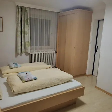 Guest house Haus Ortsblick 2*