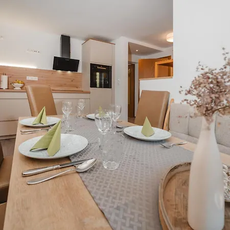 Haus Ortsblick 3*