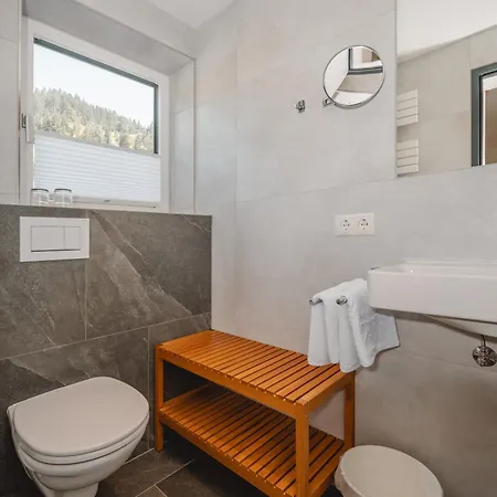 豪斯奥茨布里克酒店